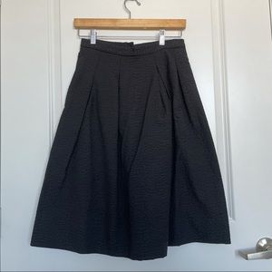 H&M A-line Skirt in Black